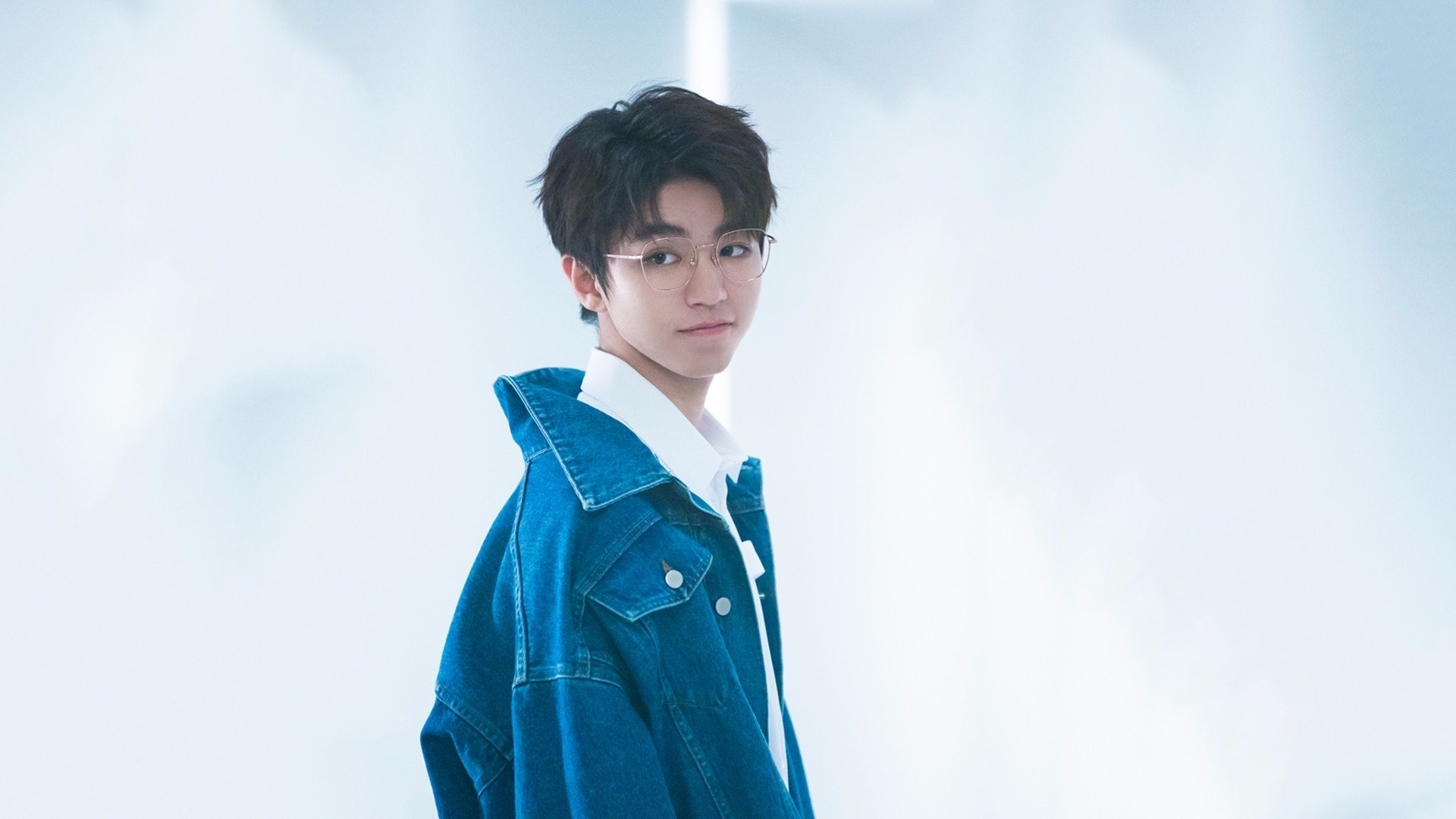 中国足球国际合作窗口不断扩大，吸引更多海外青训资源，中国足球引进外援参与国际赛事