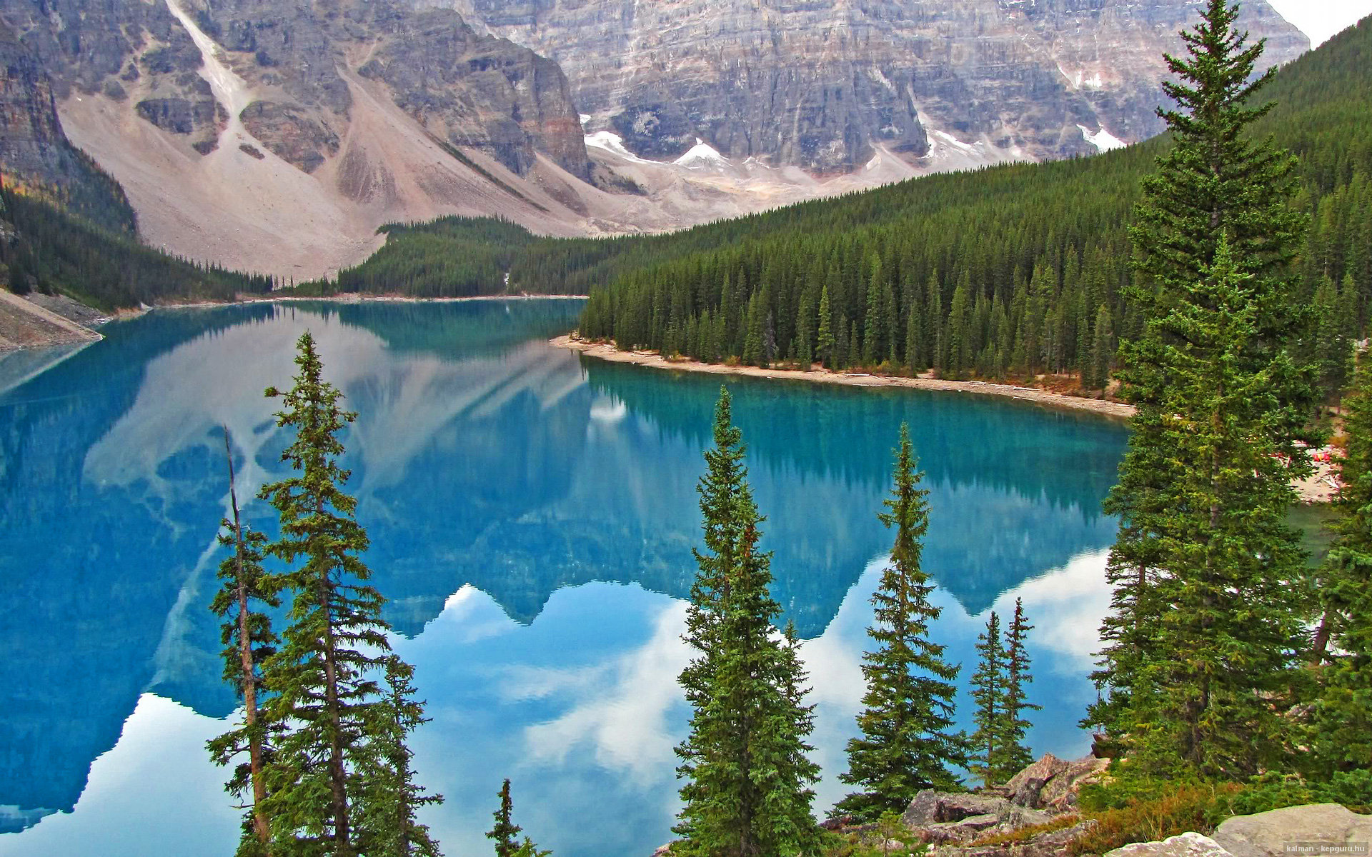 雷霆推出“互动数据墙”，球迷可上传赛后评价，雷霆互娱