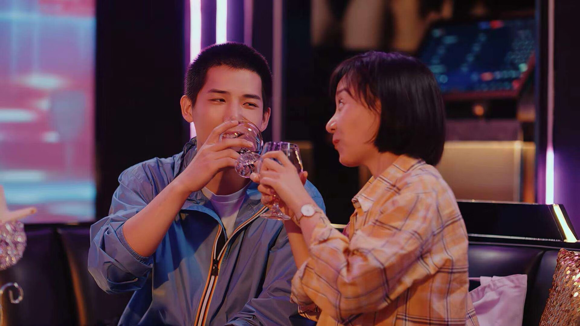 “阿仙奴与热刺：攻守大战，胜者谁属？”